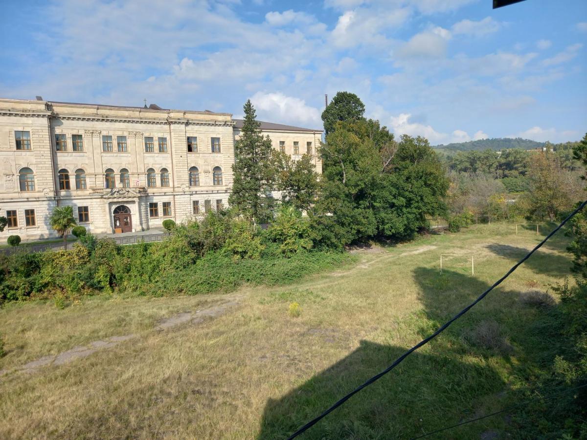David Hotel Kutaisi Bagian luar foto