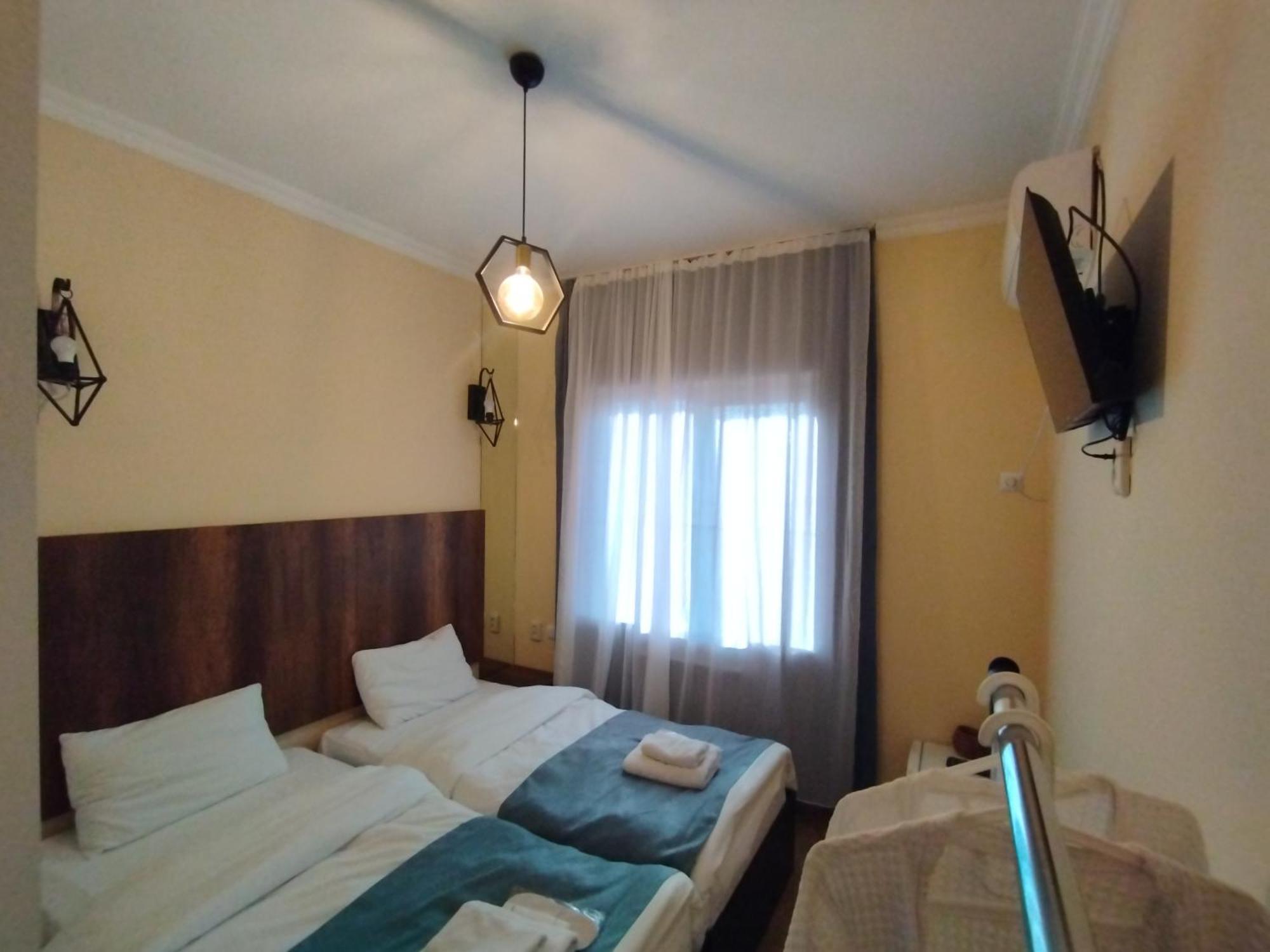 David Hotel Kutaisi Bagian luar foto