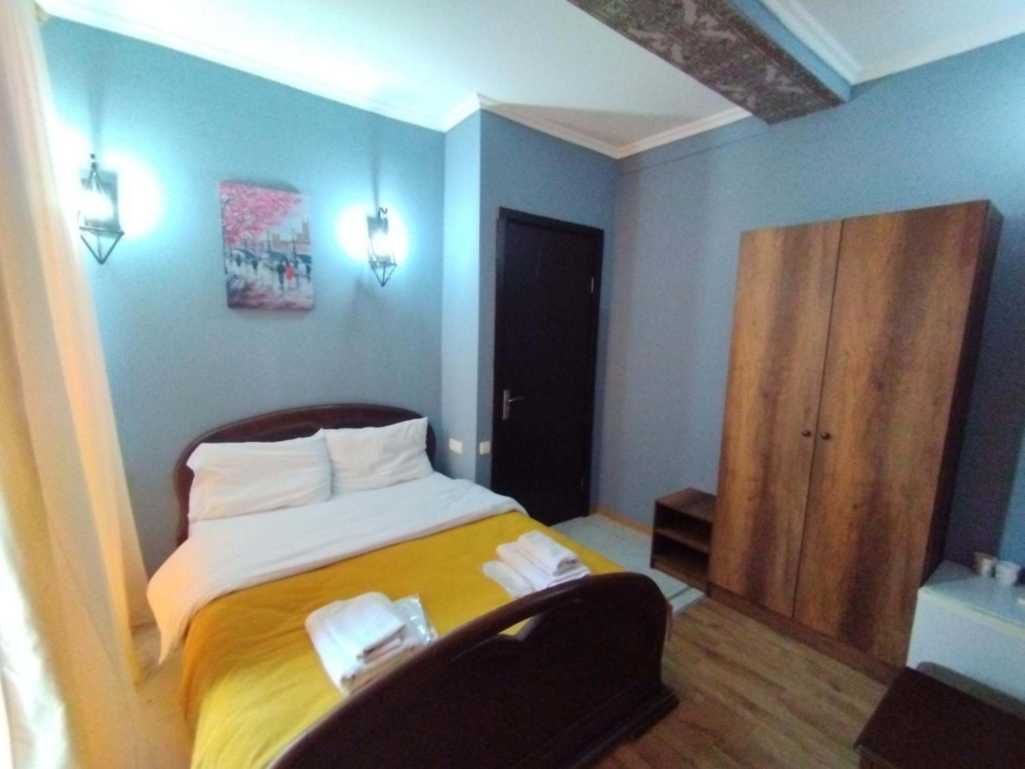 David Hotel Kutaisi Bagian luar foto