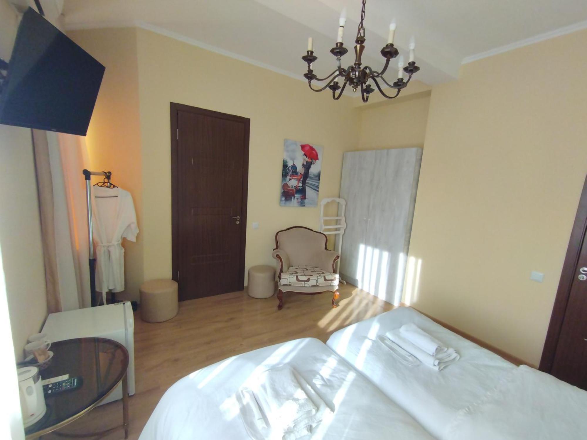 David Hotel Kutaisi Bagian luar foto